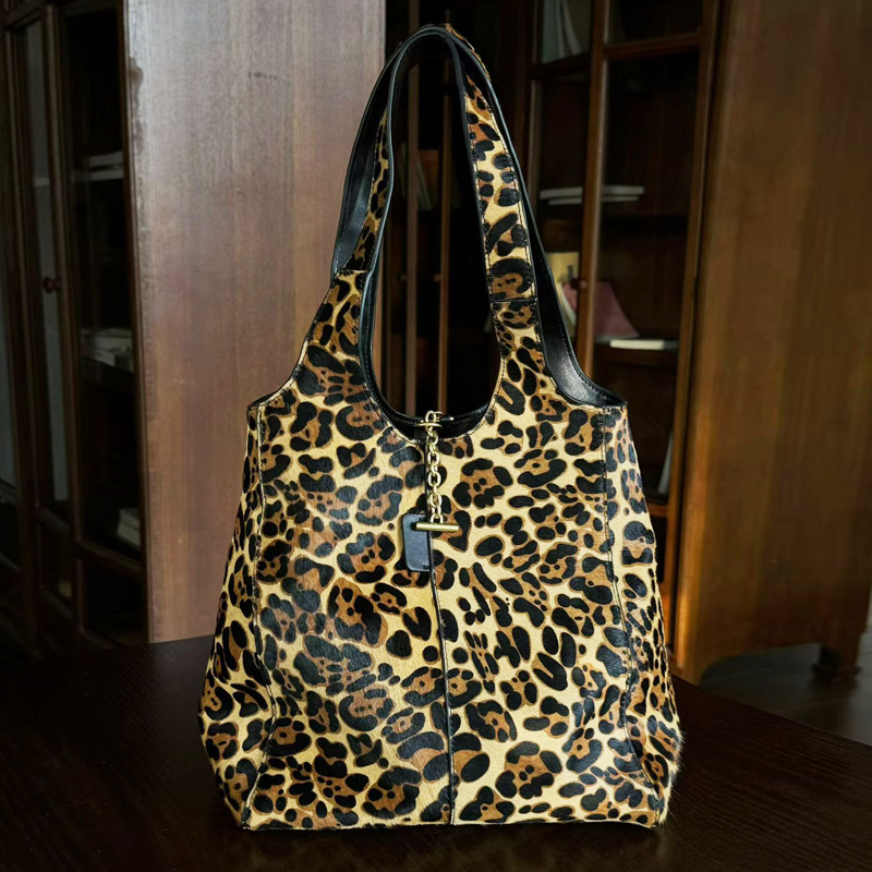 Luxury Bags Of 2026 - Leather Bucket Bags For Women Luxury