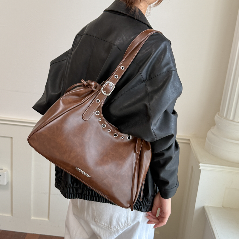 Vintage Style Underarm Shoulde - đánh giá và giá Luxury Bags Vegan Leather