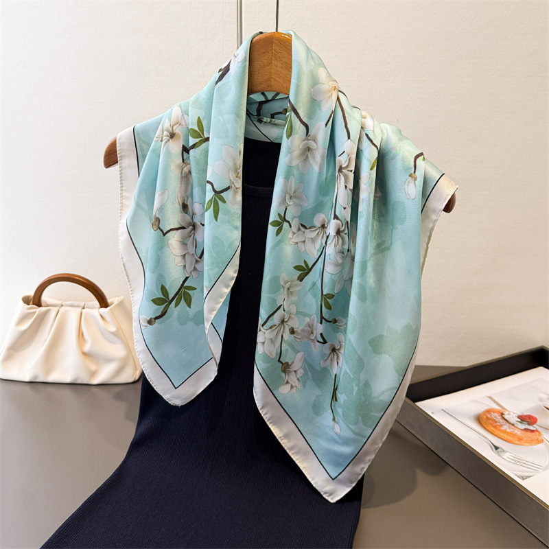 2026 Luxury Silk Skinny Scarf  - đánh giá và giá Luxury Bags Of 2026
