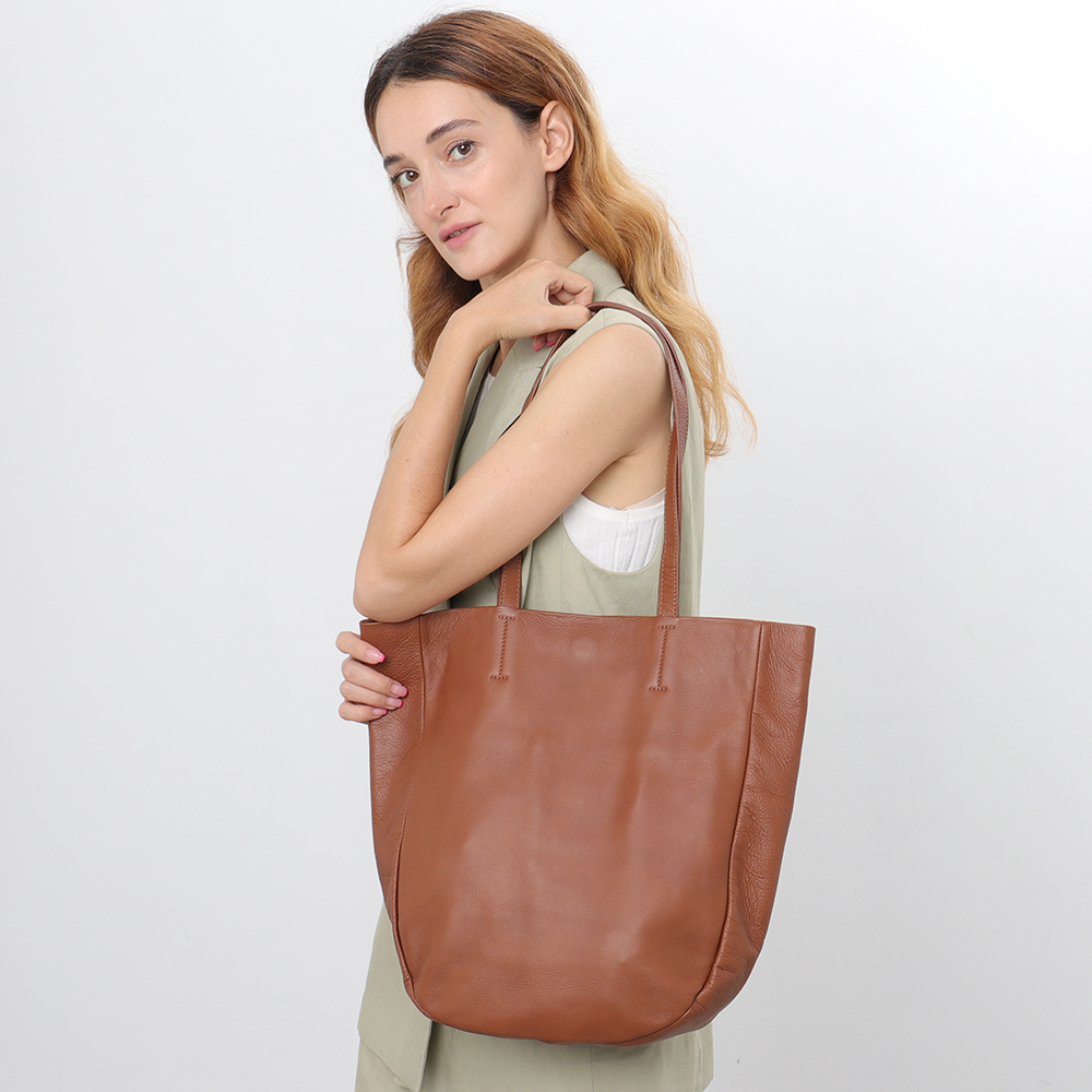 SC Sang Trọng Của Ý Chính Hãng - đánh giá và giá Luxury Bags Collection
