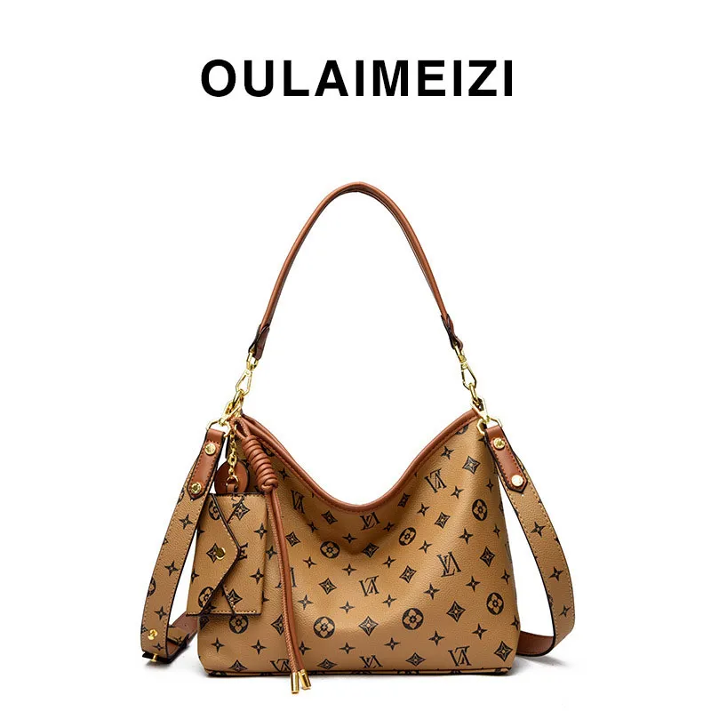 Designer bag Lightweight Vinta - đánh giá và giá Tote Bag Leather Monogram