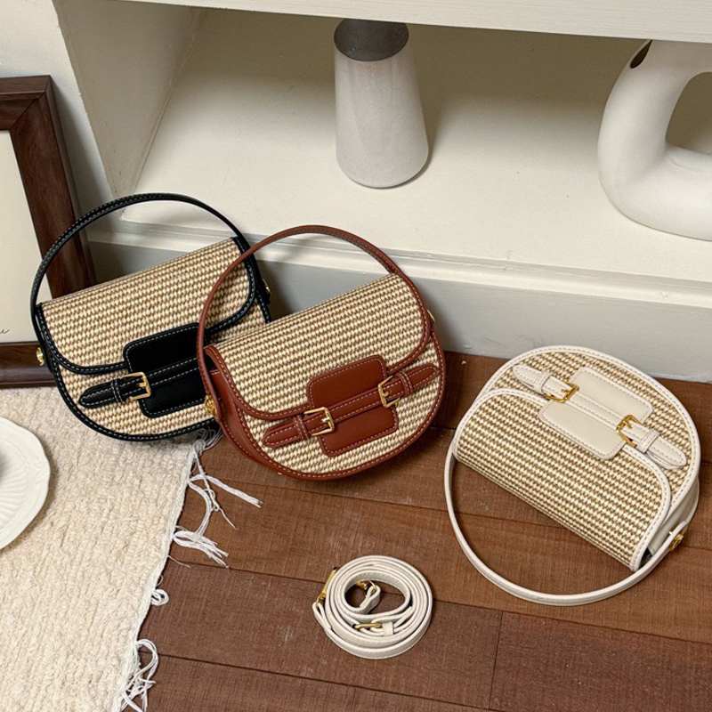 England Style Mini Straw Saddl - đánh giá và giá Luxury Bags Of 2026