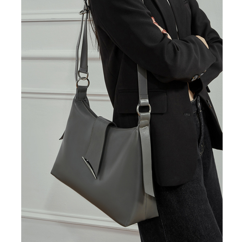 Hifashion Cowhide Genuine Leat - đánh giá và giá Luxury Bags Of 2026