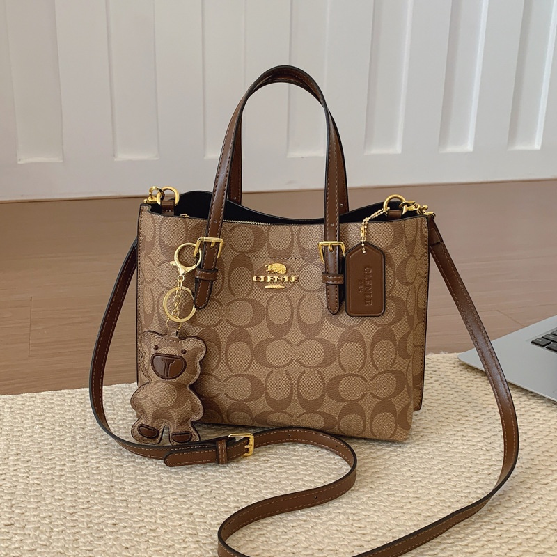 Elegant Monogram Tote Bag in C - đánh giá và giá Tote Bag Leather Monogram
